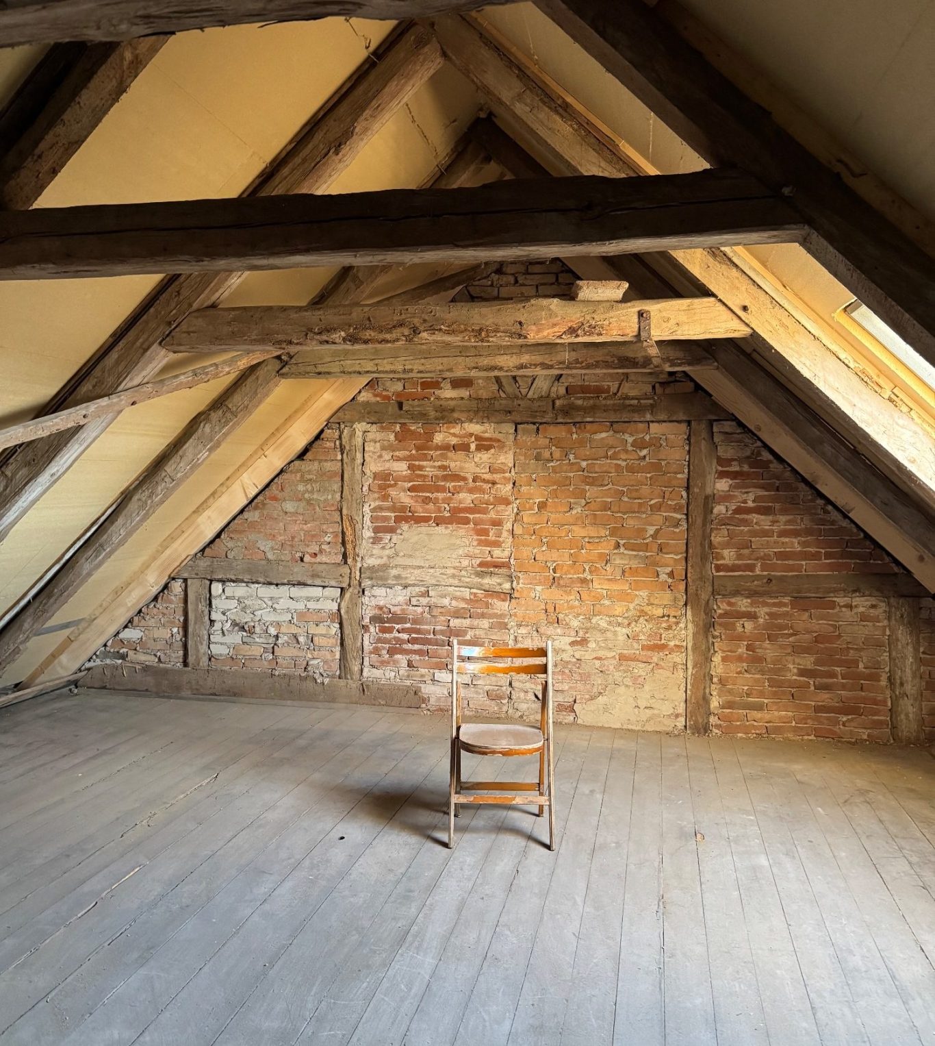 Neu gedeckter Dachboden im Nosse Kulturtreff in Nossendorf.